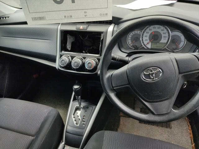 TOYOTA COROLLA FIELDER 2012