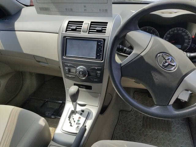 TOYOTA COROLLA AXIO 2010