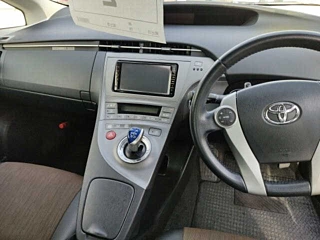 TOYOTA PRIUS 2013