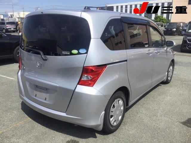 HONDA FREED 2008