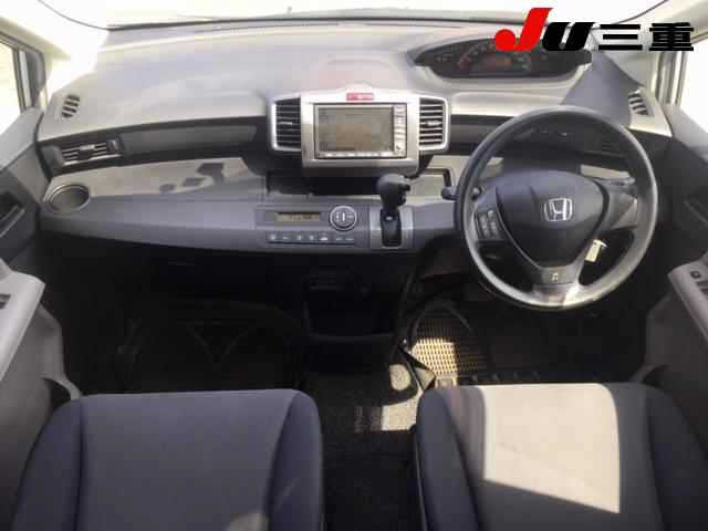HONDA FREED 2008