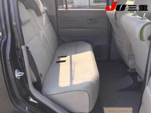 TOYOTA PIXIS SPACE 2016