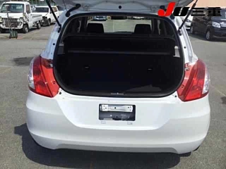 SUZUKI SWIFT 2016