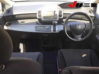 HONDA FREED 2010