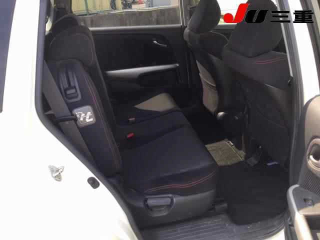 HONDA STREAM 2010