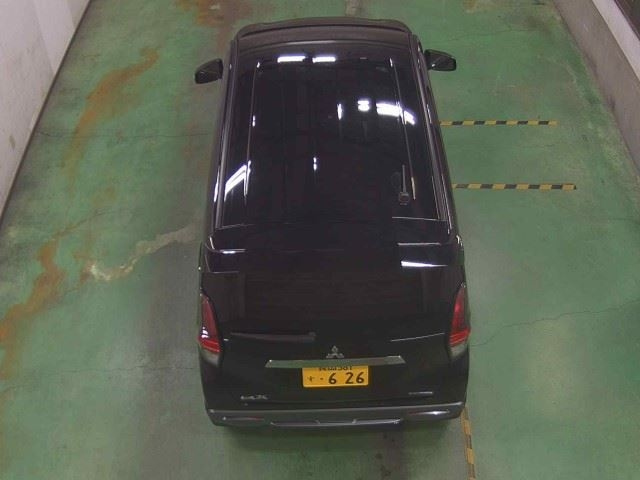MITSUBISHI EK X 2024