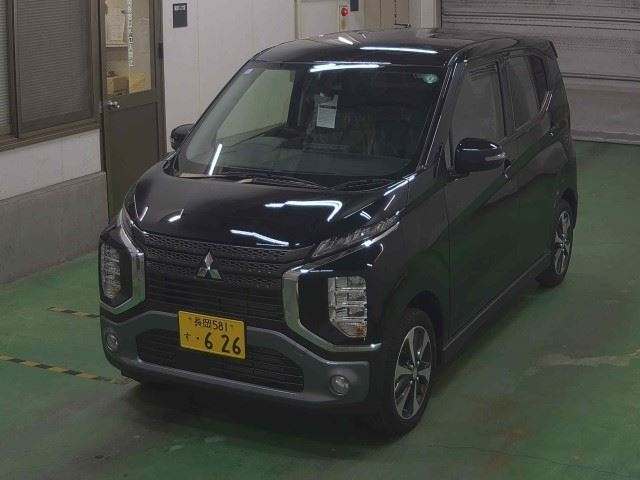 MITSUBISHI EK X 2024