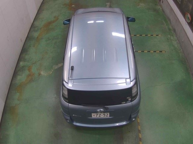 TOYOTA SIENTA 2012