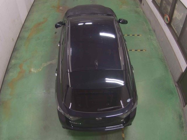 TOYOTA HARRIER 2018