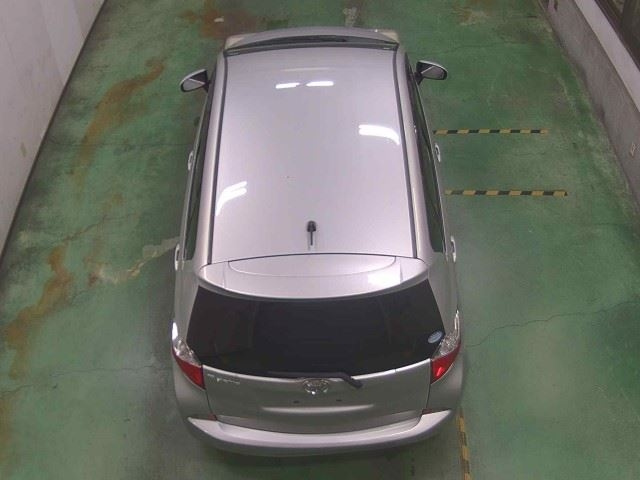 TOYOTA RACTIS 2013