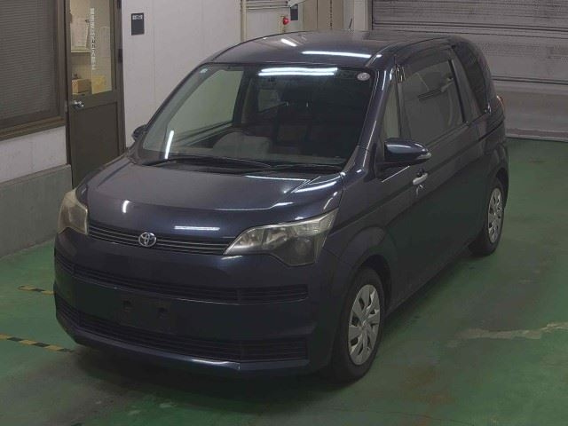 TOYOTA SPADE 2012