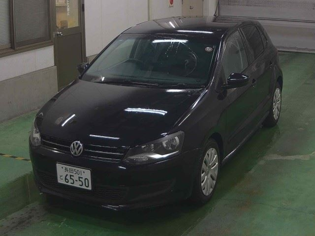 VOLKSWAGEN POLO 2012