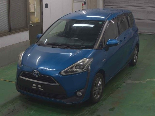 TOYOTA SIENTA 2015