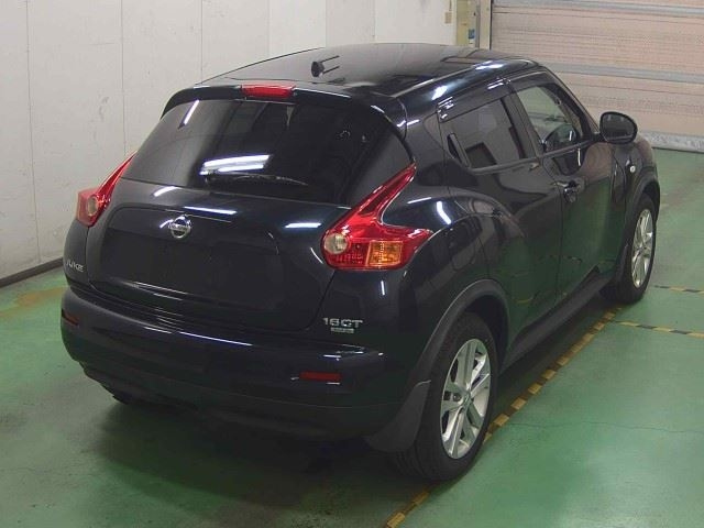 NISSAN JUKE 2013