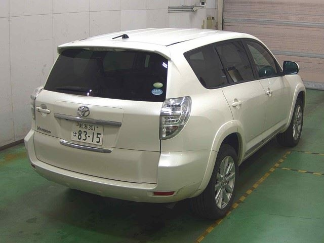 TOYOTA VANGUARD 2012