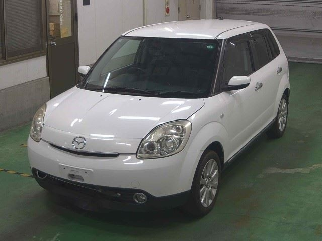 MAZDA VERISA 2009