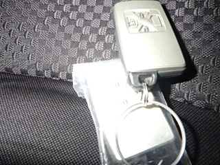 TOYOTA NOAH 2008