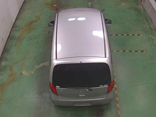 HONDA LIFE 2010