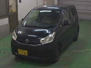 NISSAN DAYZ 2015