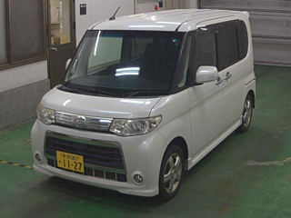 DAIHATSU TANTO 2013