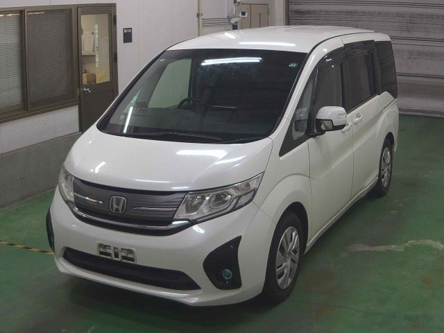 HONDA STEP WAGON 2016