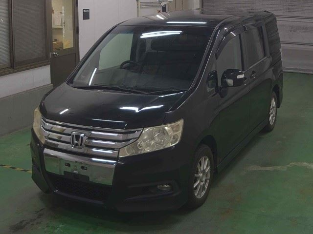 HONDA STEP WAGON 2010
