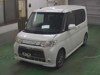 DAIHATSU TANTO 2012