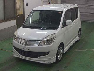 SUZUKI SOLIO 2012