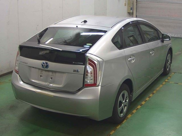 TOYOTA PRIUS 2013