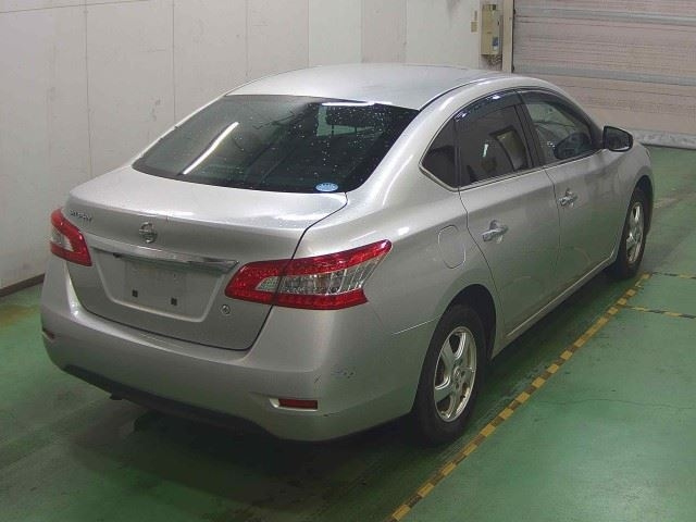 NISSAN SYLPHY 2013
