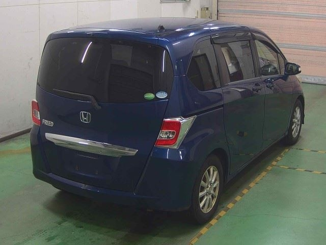 HONDA FREED 2014