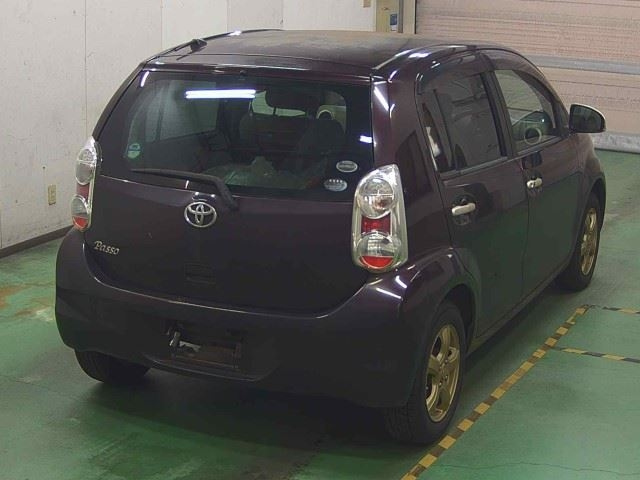 TOYOTA PASSO 2010