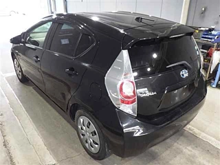 TOYOTA AQUA 2013