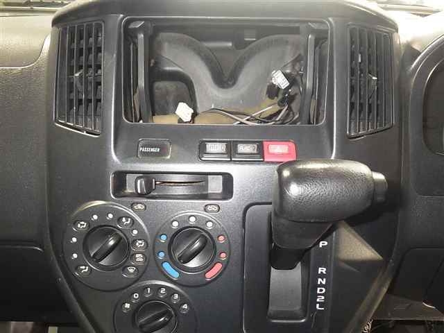 TOYOTA LITE ACE VAN 2010