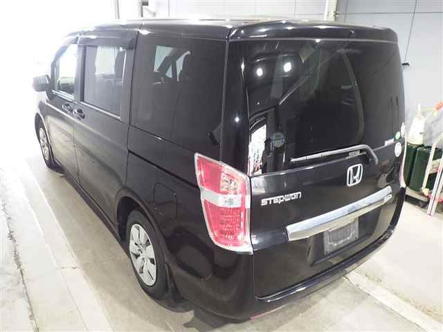 HONDA STEP WAGON 2012