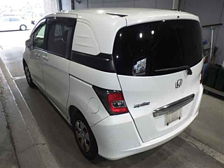 HONDA FREED 2015