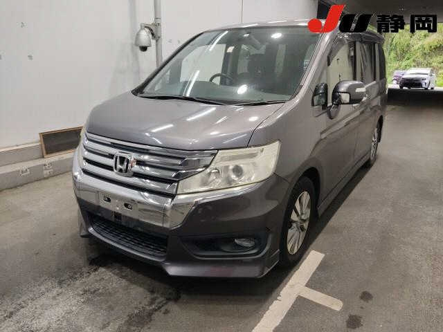 HONDA STEP WAGON 2014