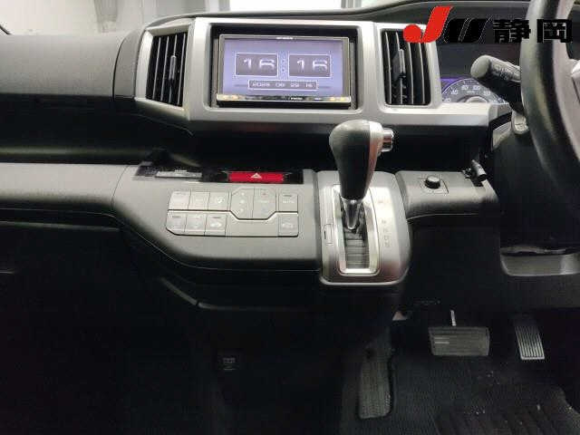 HONDA STEP WAGON 2014