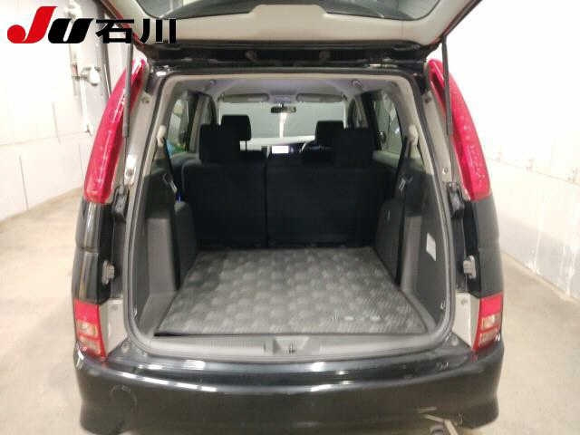 TOYOTA ISIS 2010