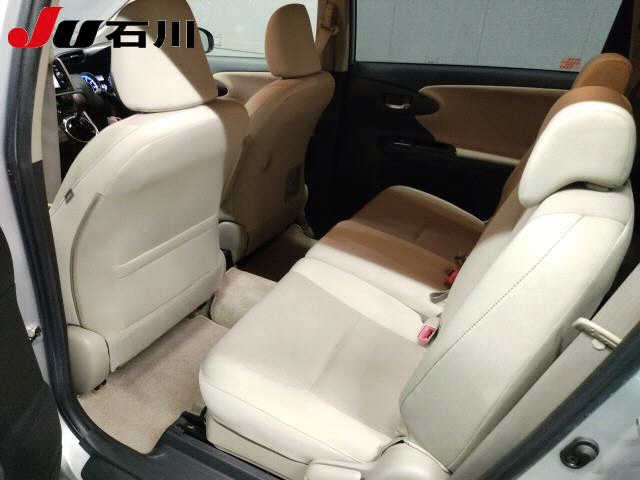 TOYOTA WISH 2017