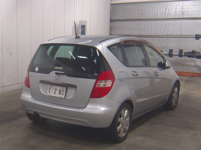 MERCEDES BENZ A CLASS 2009