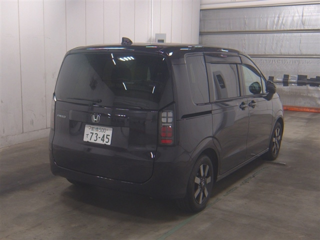 HONDA FREED 2025