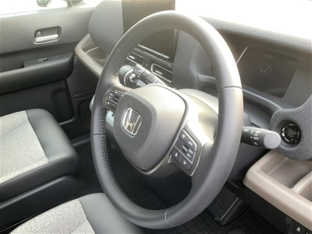 HONDA FREED 2025