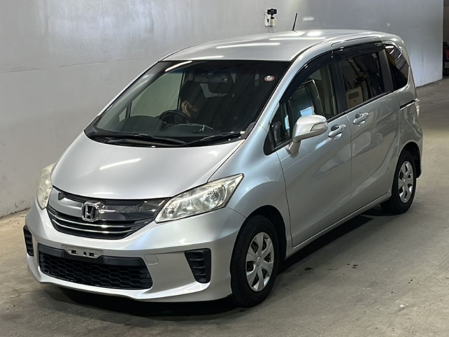 HONDA FREED 2014