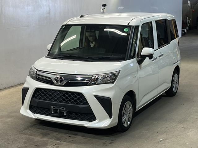 TOYOTA ROOMY 2022