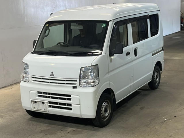 MITSUBISHI MINICAB VAN 2015