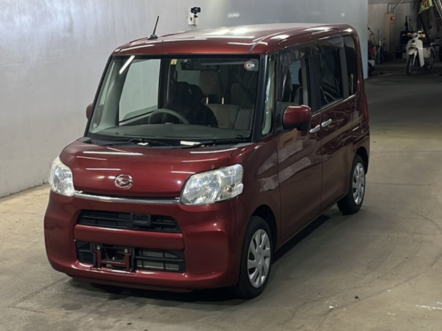 DAIHATSU TANTO 2014
