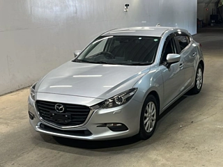 MAZDA AXELA 2018