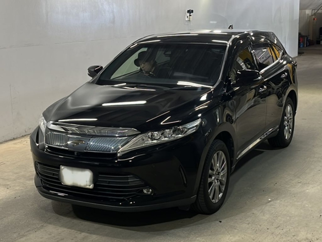 TOYOTA HARRIER 2017