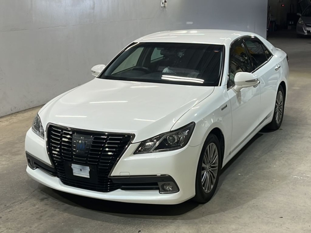 TOYOTA CROWN 2015